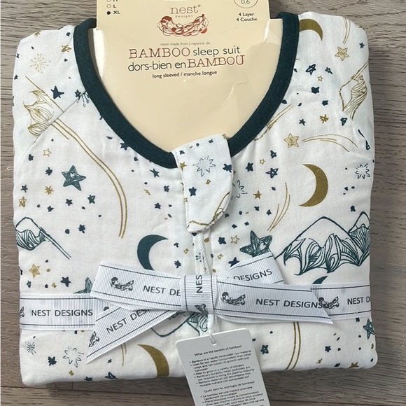 Nest Designs: Sleep Suit - Picture 1 of 2